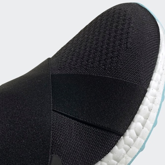 adidas UltraBOOST Slip On Black - Picture 6 of 9